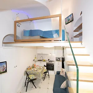  Apartment La Dimora Del Nonno...nel Cuore Di Italien